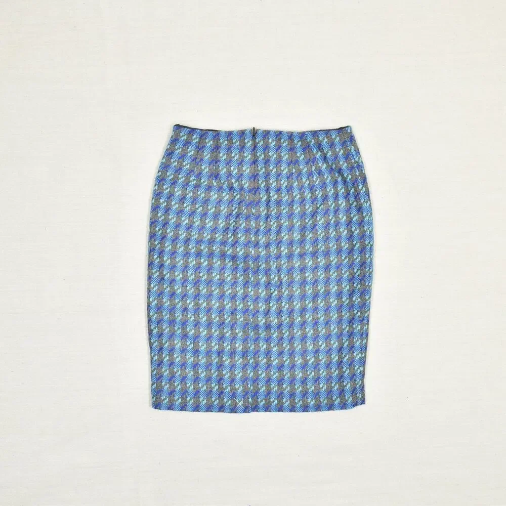 NEW Talbots Straight Skirt Polyester Multicolor Size 2P Geometric Knee Length
